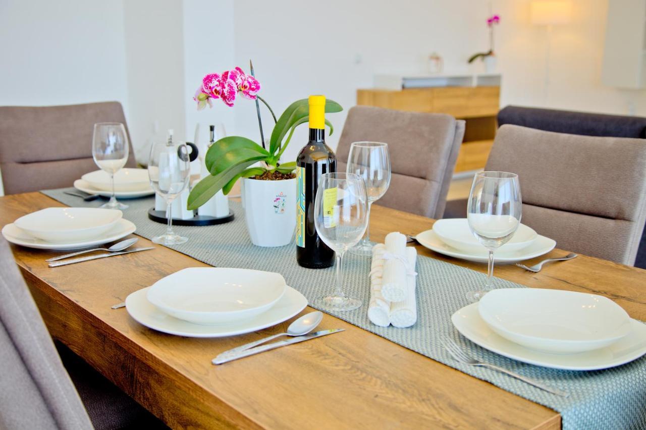 Apartment Karolina - Green Oasis بولا المظهر الخارجي الصورة